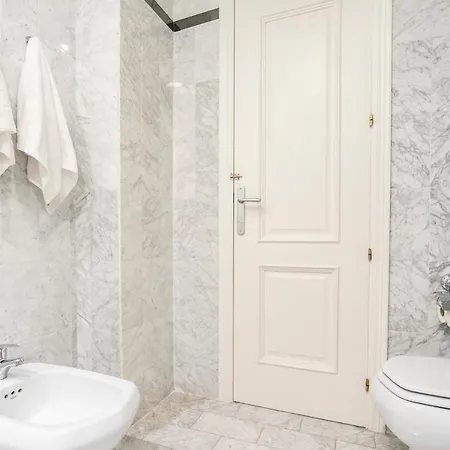 Front Dona Sofia F Apartment *